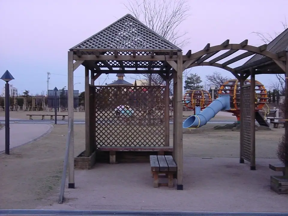 Takaoka Otogi no Mori Park, Takaoka, Toyama