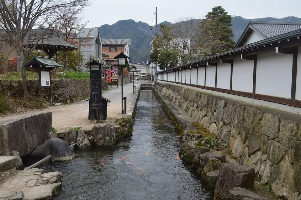 Setogawa Canal, White Walled Storehouse ac (1), Gifu