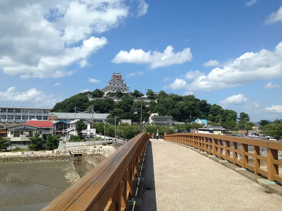 View of Tenshu of Karatsu Castle from Jonaibashi Bridge, Karatsu, Saga